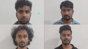 സിബിഐ ചമഞ്ഞ് വയോധികയില്‍ നിന്ന് ഒന്നര കോടിയിലേറെ തട്ടിയെടുത്ത നാലുപേര്‍ റിമാന്‍ഡില്‍