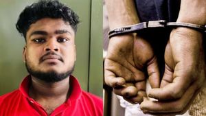 കോടികളുടെ ഓൺലൈൻ ട്രേഡിംഗ് തട്ടിപ്പ്; ആലപ്പുഴയിൽ വ്യത്യസ്‌ത കേസുകളിലായി രണ്ട് യുവാക്കൾ അറസ്‌റ്റിൽ