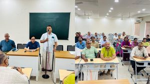 കണ്ണൂര്‍ വിമാനത്താവള കമ്പനിയുടെ അനധികൃത സാമ്പത്തിക ഇടപാടുകള്‍ അന്വേഷിക്കണമെന്ന് ഓഹരി ഉടമകള്‍