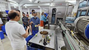 ശബരിമലയിൽ അരവണ സ്റ്റോക്ക് നിർമ്മാണം പുരോഗമിക്കുന്നു: ലക്ഷ്യം നട തുറക്കുന്നതിന് മുമ്പ് 40 ലക്ഷം ടിന്‍