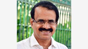 സിവില്‍ സര്‍വ്വീസ് മേഖലയിലുള്ളവര്‍ പൊതുജന സേവകരാകണം: കേന്ദ്ര സഹമന്ത്രി ജോര്‍ജ്ജ് കുര്യന്‍