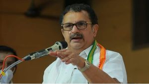 'പത്മജ പോയില്ലായിരുന്നെങ്കിൽ ഞാൻ ജയിച്ചേനെ,സരിൻ മിടുക്കനായത് കൊണ്ടല്ലേ ഒറ്റപ്പാലത്ത് മത്സരിപ്പിച്ചത്'