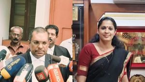 'ദിവ്യക്ക് ജാമ്യം കിട്ടാൻ കാരണം സ്ത്രീയെന്ന പരിഗണന, നിയമ പോരാട്ടത്തിന് പുതിയ മുഖം'; അഡ്വ. കെ വിശ്വൻ 