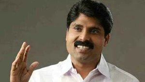 'വയനാട്ടിൽ കിറ്റ് നൽകി വോട്ട് നേടേണ്ട അവസ്ഥ കോൺഗ്രസിനില്ല'; കിറ്റ് പിടിച്ചെടുത്ത സംഭവത്തിൽ ടി സിദ്ധിഖ്