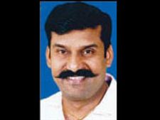ராஜாவின் பெரம்பலூர் தொகுதியில் புகுந்த நெப்போலியன்