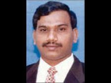 பெரம்பலூரிருந்து நீலகிரிக்கு இடம் மாறிய ராசா