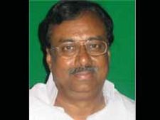நெஞ்சுவலி- மருத்துவமனையில் இளங்கோவன்
