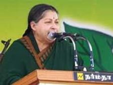 விவசாயிகளுக்கு உதவ திமுக தவறிவிட்டது-ஜெ.  