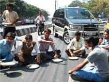 தெலுங்கானா - மேலும் ஒரு மாணவர் தற்கொலை - ஹைதராபாத்தில் பதட்டம்