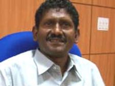 மதுரை மேற்கு தொகுதி பணம் பட்டுவாடா-தேர்தல் கமிஷனுக்கு அறிக்கை அனுப்பினார் கலெக்டர் சகாயம்