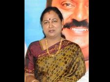 அழையாத வீட்டுக்கு விருந்தாளியாகப் போகமாட்டோம்! - சொல்கிறார் பிரேமலதா