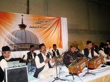 துபாய் சூடானி கிளப்பில் நடைபெற்ற உர்தூ கவ்வாலி 