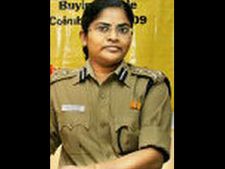 மதுரை மாவட்டத்தின் முதல் பெண் டி.ஐ.ஜி. பொறுப்பேற்பு