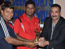 துபாயில் அமீரக தமிழ்ச் சங்கம் நடத்திய இறகுப் பந்து போட்டி 2012, காதலர் தின கொண்டாட்டம்
