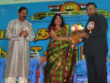 துபாய் தமிழ்ச் சங்கத்தின் சித்திரைத் திருவிழா: வேலூர் எம்.பி. அப்துல் ரஹ்மான் பங்கேற்பு