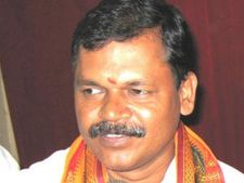 மதுரை ஆதீனத்தின் அதிரடி முடிவு... இந்து அமைப்புகள் அவசரமாக கூடுகின்றன!