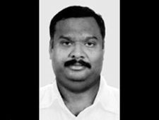புதுக்கோட்டை: அதிமுக அதிருப்தி வேட்பாளர் சுயேட்சையாக போட்டி!