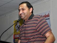 துபாயில் கோடையைக் குளிர்வித்த‌ சிரிப்ப‌லை