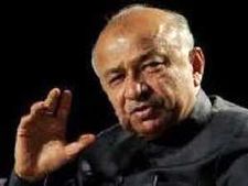 குண்டுவெடிப்பு கிடக்குது விடுங்க, ராஜீவ் இடத்தில் ராகுல் தெரியறார் பாருங்க... ஷிண்டே 'ஜிங் சக்'