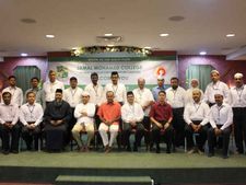 சிங்கப்பூர் அமைச்சரிடம் 'சபாஷ்' வாங்கிய ஜமால் முகம்மது கல்லூரி முன்னாள் மாணவர்கள் சங்கம்