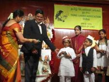 துபாய் த‌மிழ் பெண்க‌ள் ச‌ங்க‌த்தின் 'ந‌வ‌ர‌ச‌ மாலை' சிற‌ப்பு நிக‌ழ்ச்சி