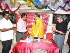 துபாயில் வானலை வளர்தமிழ் இலக்கிய அமைப்பின் முப்பெரும் விழா