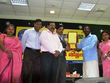 துபாயில் நடந்த உலக நகைச்சுவையாளர் சங்க முதலாம் ஆண்டு விழா
