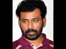 மதுரையில் பிரபல கொள்ளையன் 'மின்னல்' மணி கைது: 133 பவுன் நகை பறிமுதல்
