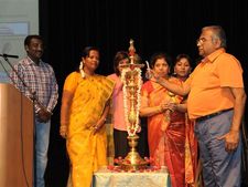 துபாயில் நடனம், நாடகம் என கலைகட்டிய 'முத்தமிழ்ச்சாரல்'