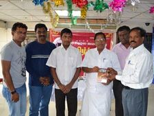 துபாயில் 'குறைந்துபோன கடிதப் பழக்கம்' நூல் வெளியீட்டு விழா