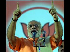 வாஜ்பாயியின் லக்னோ வழியாக டெல்லி வருவாரா மோடி?