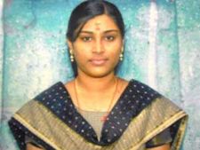  ஆசிட் தாக்குதலில் பார்வையிழந்த வினோதினிக்கு புதுவை அரசு ரூ. 2 லட்சம் நிதியுதவி