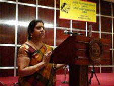 குடும்ப வாழ்வில் மகிழ்ச்சி பெரிதும் நிலவத் தேவை போதிய பணமா? புரிந்துகொள்ளும் மனமா?