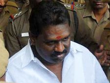 பொட்டு சுரேஷ் கொலை: சுட்டிக்காட்டப்படும் ஐவர் அணி.. எய்தவர் சிக்குவாரா?