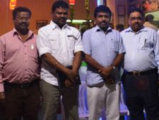 துபாயில் விடுதலைச் சிறுத்தைகள் கட்சி நிர்வாகிகளுக்கு வரவேற்பு 