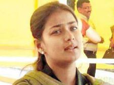 சபாஷ்... காணாமல் போன அக்கா வீட்டுக்காரரின் காரைக் கண்டுபிடித்த ஷிண்டேவின் இளைய மகள்!