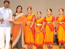 துபாயில் பாக்யராஜ், பூர்ணிமா பங்கேற்ற பொங்கல் விழா