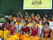 'நாதோ உபாசனா': துபாயில் ஒரு திருவையாறு 