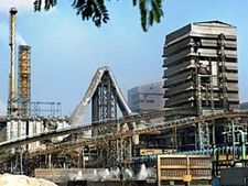 ஸ்டெர்லைட் ஆலைக்கு எதிரான தடையை நீக்க பசுமைத் தீர்ப்பாயம் மறுப்பு