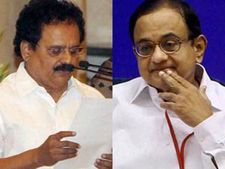 சிவகங்கை டீக்கடைகளில் என்ன பேசுகிறார்கள் தெரியுமா...?