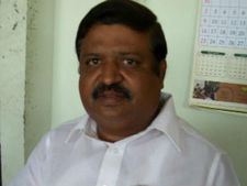 கரூர் பார் கவுன்சில் தேர்தல் - செந்தில் பாலாஜி எதிர் கோஷ்டியின் மாரப்பன் வெற்றி