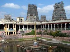 மீனாட்சி அம்மன் கோவிலுக்கு மலேசியாவில் இருந்து ரூ.86 லட்சம் மதிப்பில் லக்கேஜ் ஸ்கேனர்கள்