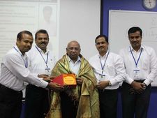 சிங்கப்பூரில் நடந்த 'சட்டமும் நீங்களும்' கருத்தரங்கு