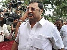 ஏற்காடு இடைத் தேர்தலுக்கான திமுக ஆலோசனைக் கூட்டம்.. அழகிரி  ஆதரவாளர்கள் 'ஆப்சென்ட்'!