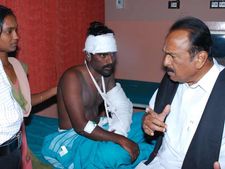 மதுரை வெடிகுண்டு வீச்சு… பழிக்கு பழி வேண்டாம்: வைகோ கோரிக்கை