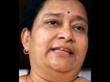 ஏன் இரவு 11 மணிக்கு நிர்பயா படம் பார்க்கப் போனார்?.. மகா. பெண்கள் ஆணைய உறுப்பினரின் சர்ச்சைப் பேச்சு