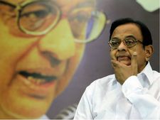 மோடியின் 'போலி என்கவுண்டர்'... ப.சிதம்பரம் 'அட்டாக்'!