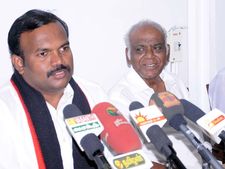 தூத்துக்குடியை தொழில் நகரமாக்குவேன்: திமுக வேட்பாளர் ஜெகன்