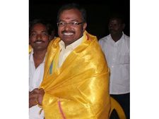 சேலம் கிடைக்காவிட்டால் சுயேச்சையாக போட்டி.. பாமக அருள் அதிரடி அறிவிப்பு