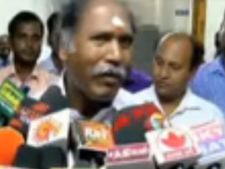 எங்க தலைவனை சந்திக்காம எப்பூடி.. ரங்கசாமி கட்சிக்கு பெப்பே காட்டும் புதுவை தேமுதிக!
